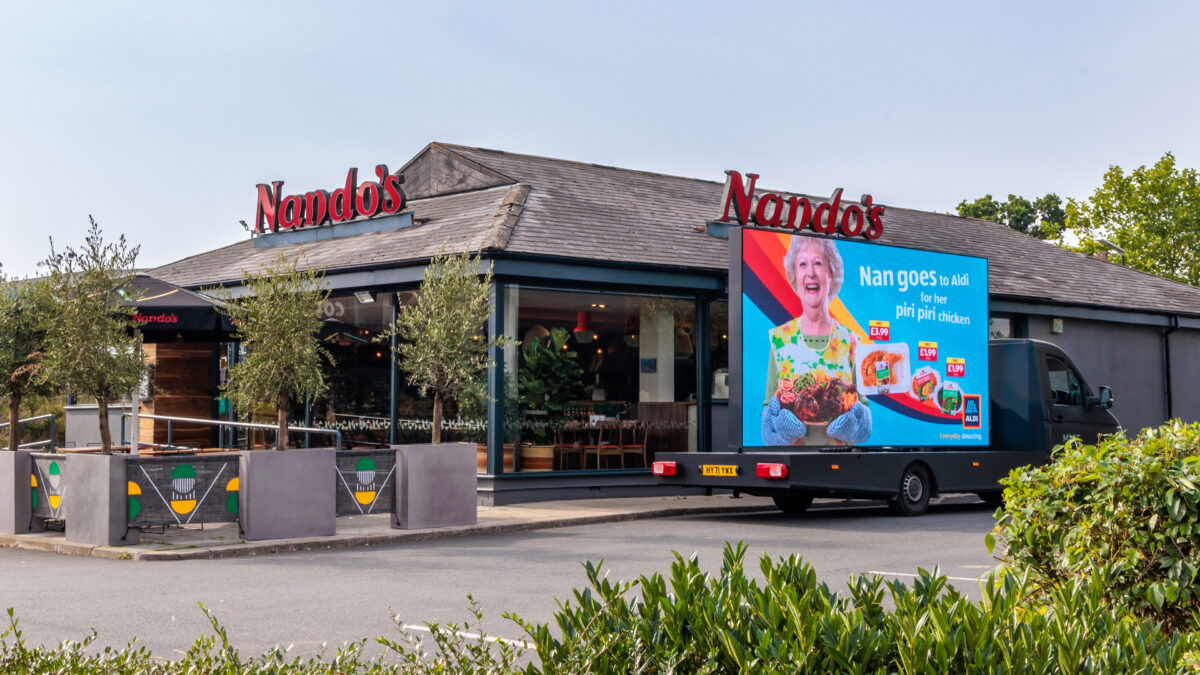 Supermarket giant Aldi has marked the launch of its brand new Nando's inspired range with a tongue-in-cheek stunt aimed at the restaurant chain, depicted here