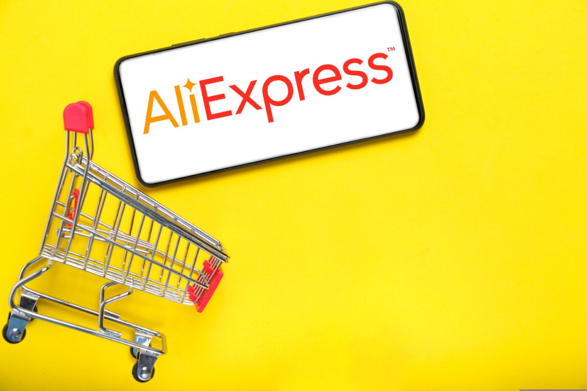Ecommerce logo for AliExpress. AliExpress kicks off global Paris 2024 sponsorship drive with skateboard activation
